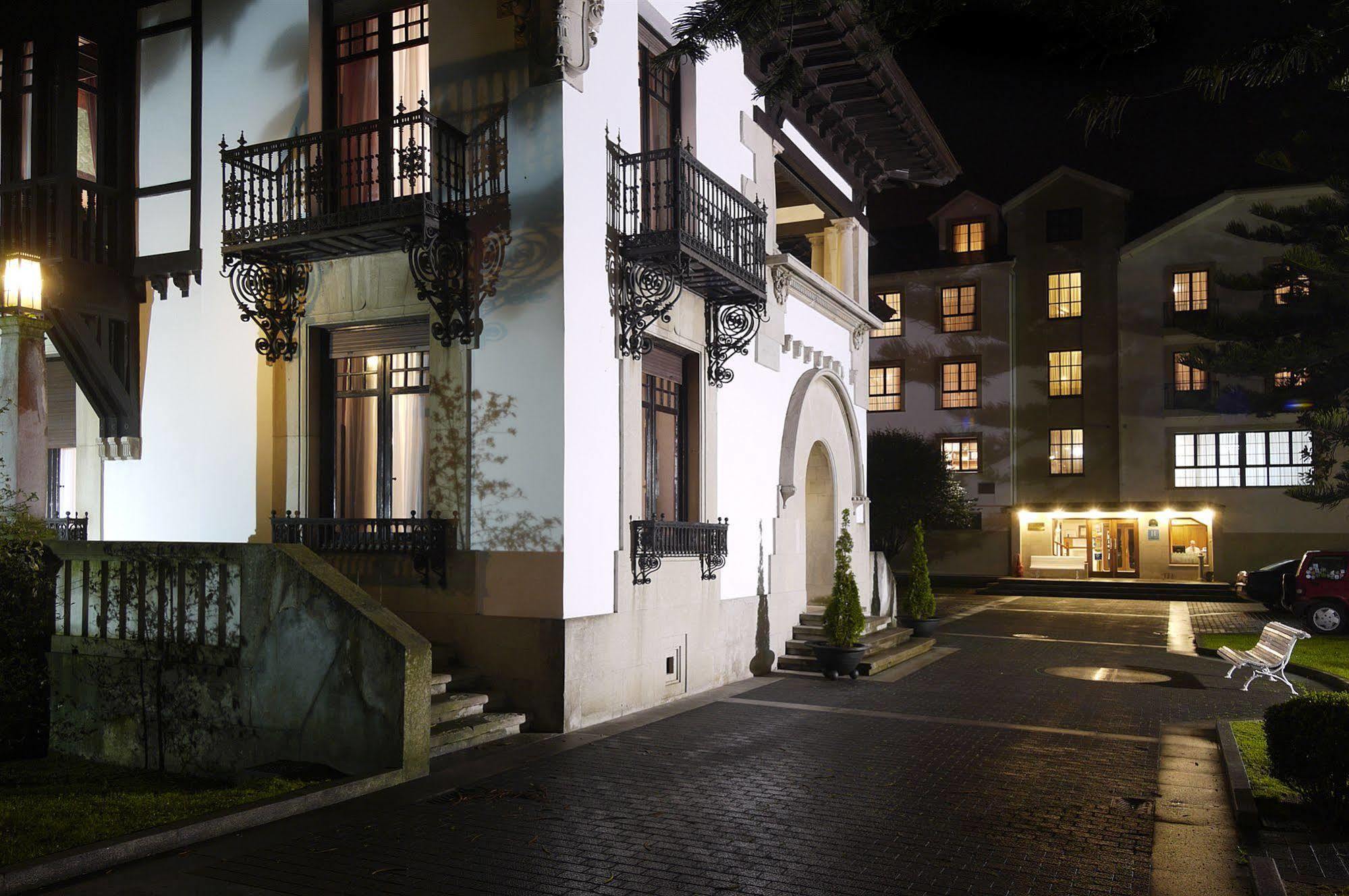 Palacio Arias Navia Dış mekan fotoğraf