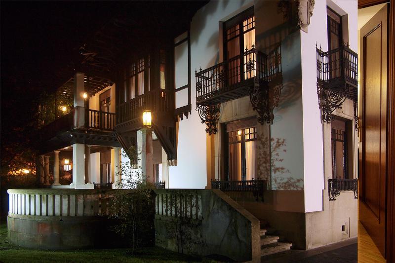 Palacio Arias Navia Dış mekan fotoğraf